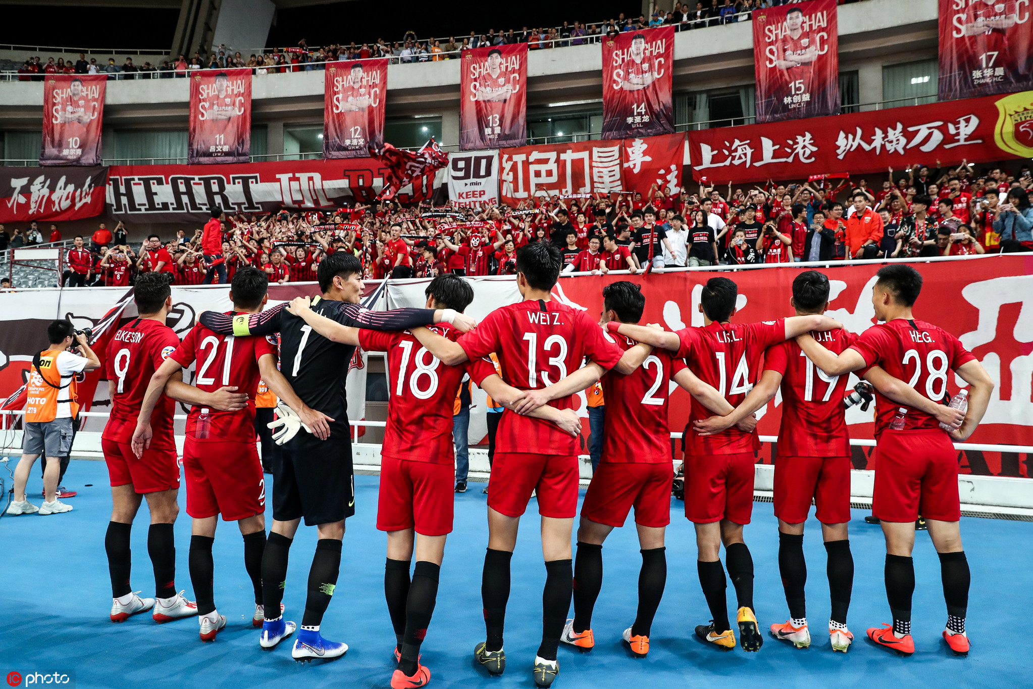 包含上海上港客场3-0大胜柏太阳神，亚冠小组赛全胜晋级！的词条